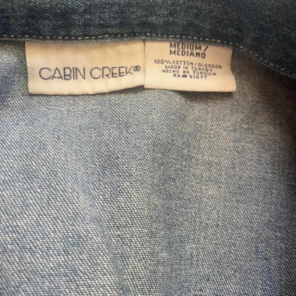 Vintage denim embroidered flag shirt size M by Cabin Creek